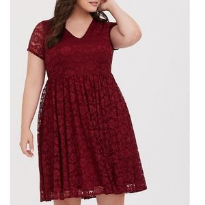 Torrid red lace special occasion dress size 24
